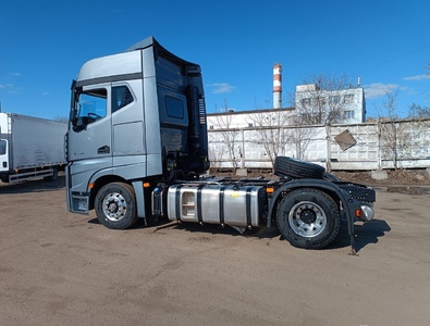 JAC K7 (МРМ 18т) ТЯГАЧ 4×2 АКПП